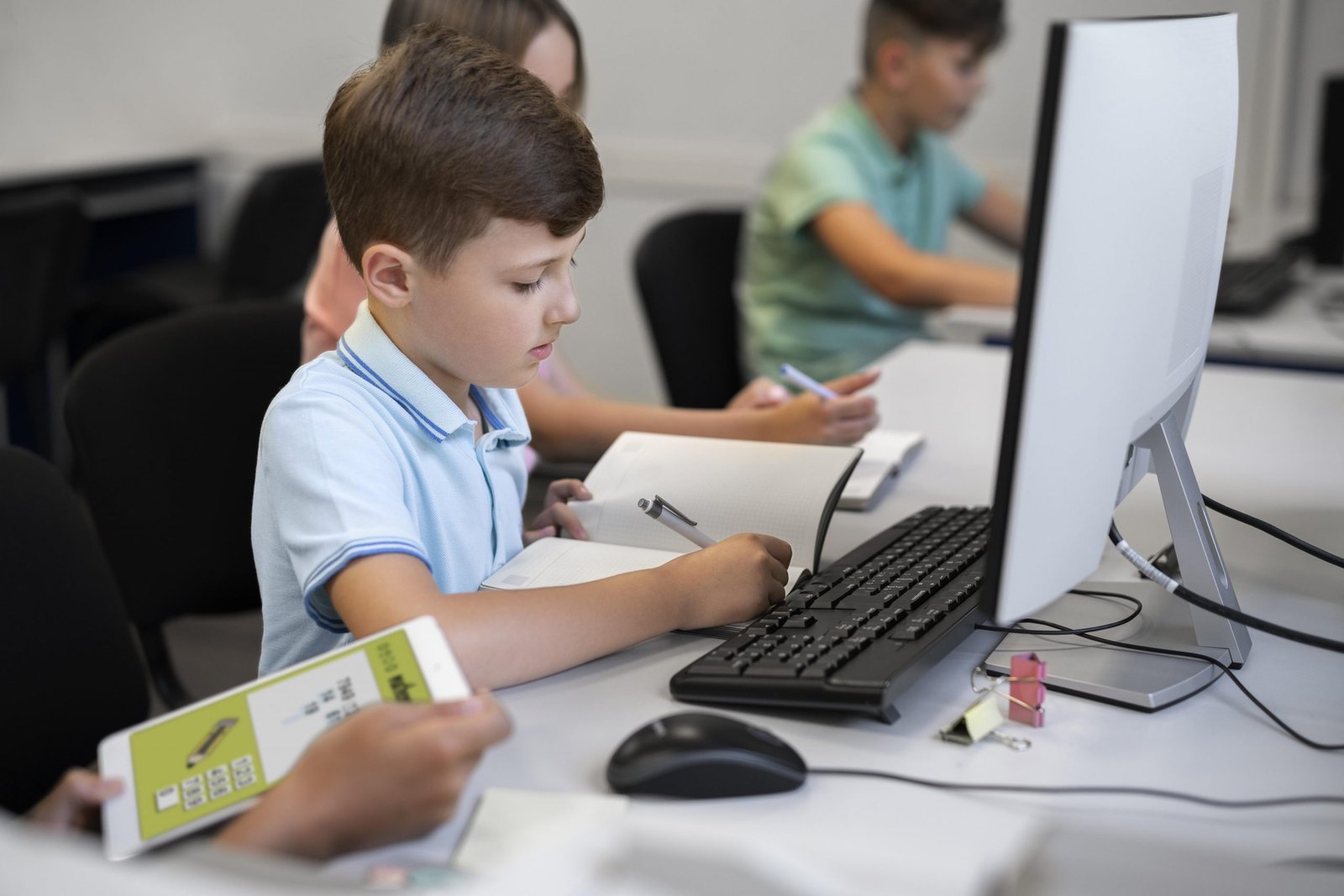 Read more about the article Learn App Development Courses for kids