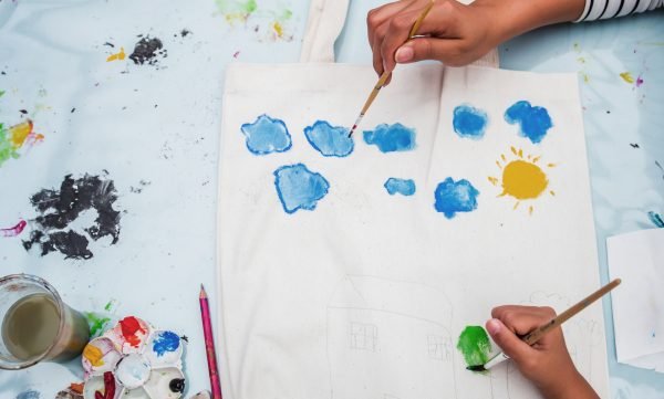 Read more about the article Kids Creativity Through Easy Drawing